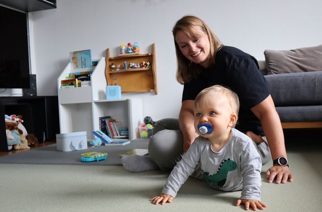 Unser Baby - Alles wird anders – Sarah Lüters mit Max.