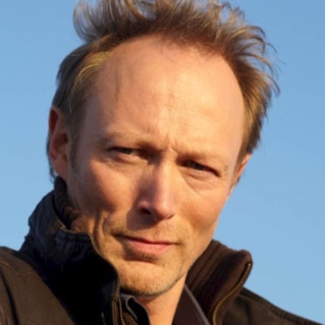 Lars Mikkelsen