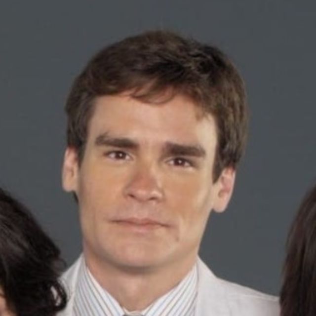 Robert Sean Leonard