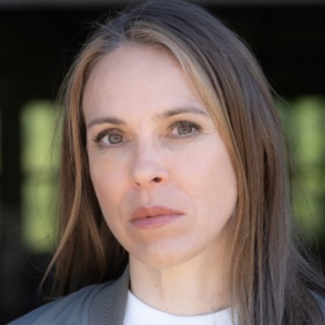 Anneke Kim Sarnau