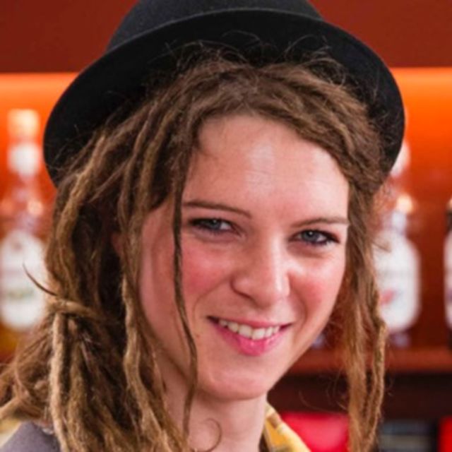 Anjorka Strechel