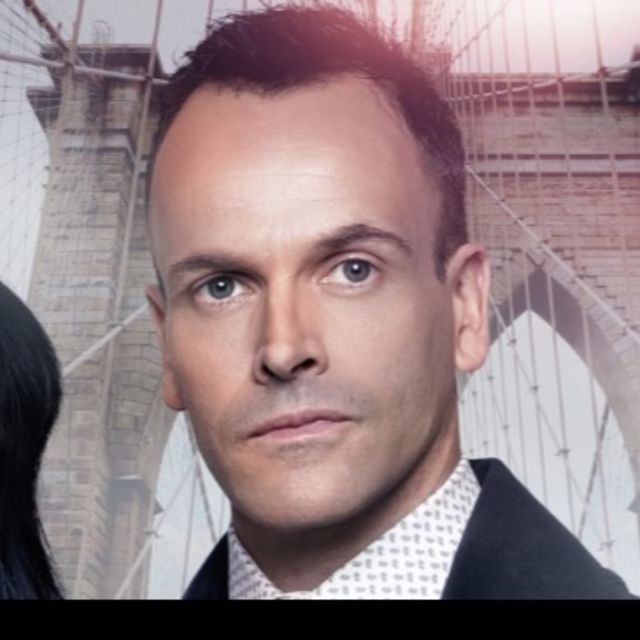 Jonny Lee Miller