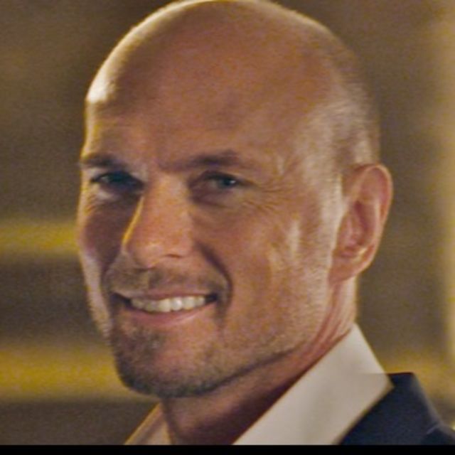 Luke Goss