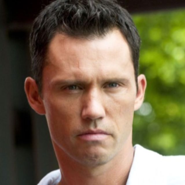 Jeffrey Donovan