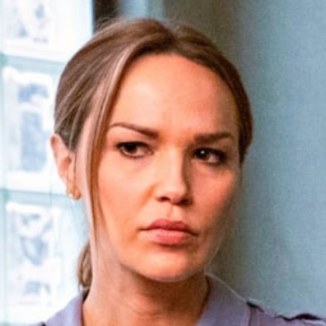 Arielle Kebbel