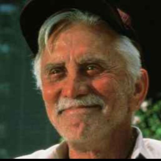 Kirk Douglas