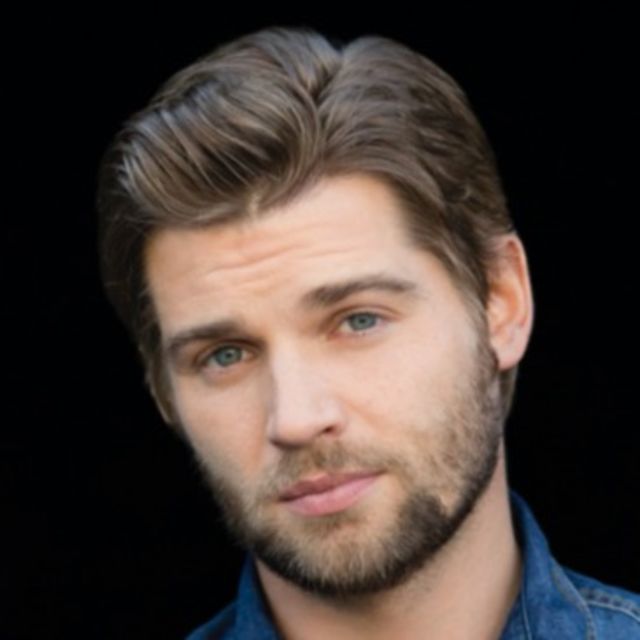 Mike Vogel