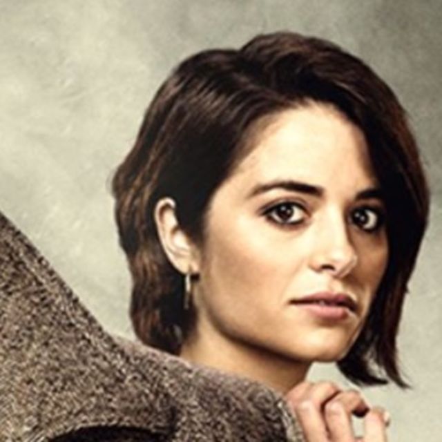 Stephanie Leonidas