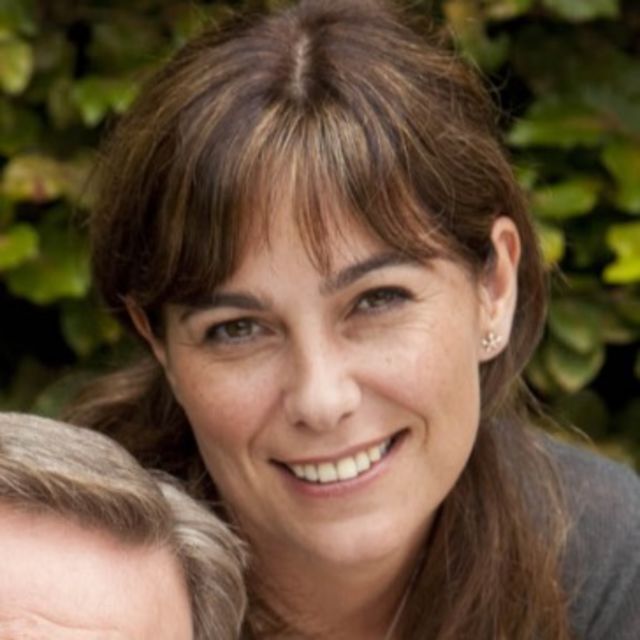 Fiona Dolman