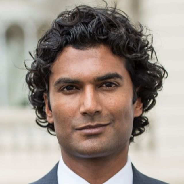 Sendhil Ramamurthy