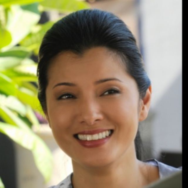 Kelly Hu