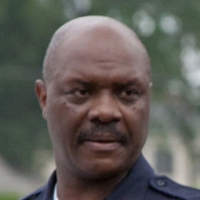 Robert Wisdom