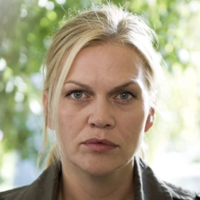 Anna Loos