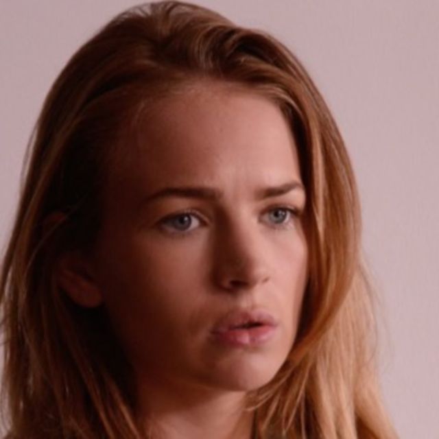Britt Robertson