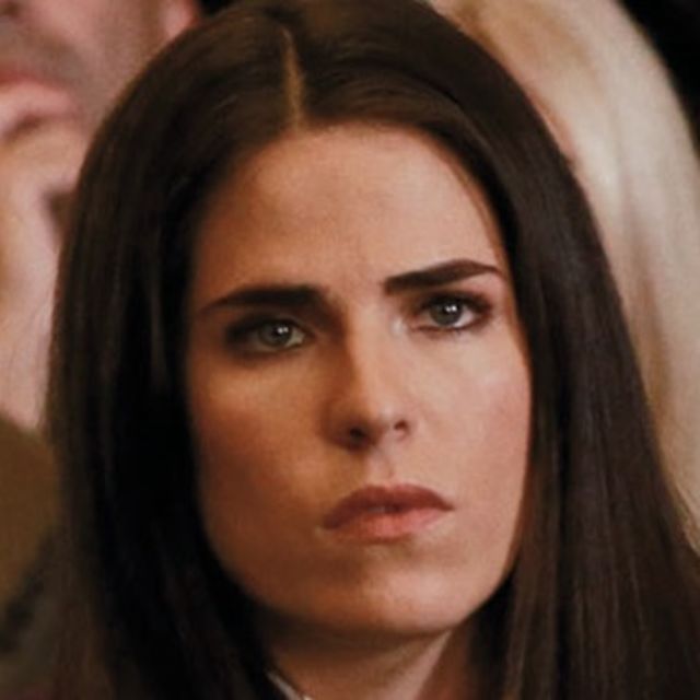Karla Souza
