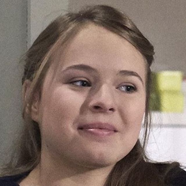 Ella Zirzow
