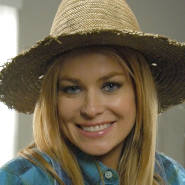 Carmen Electra
