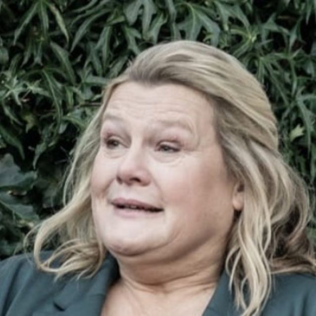Ella Kenion