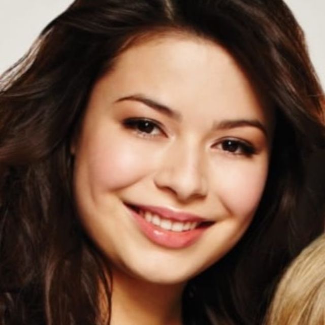 Miranda Cosgrove