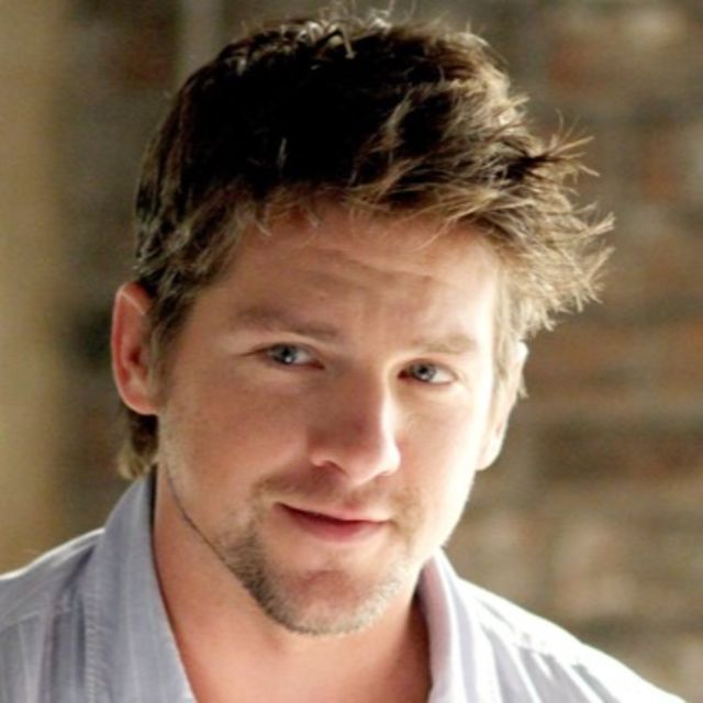 Zachary Knighton