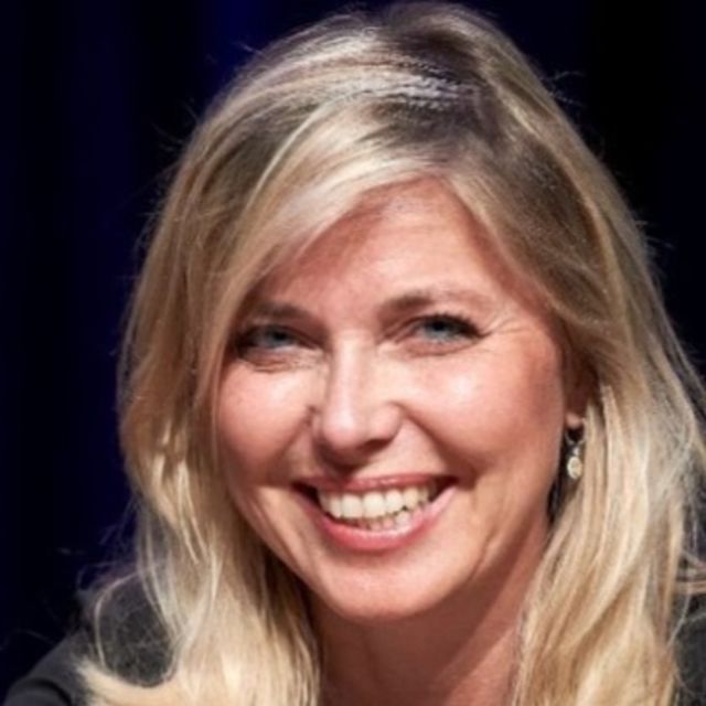 Simone Solga