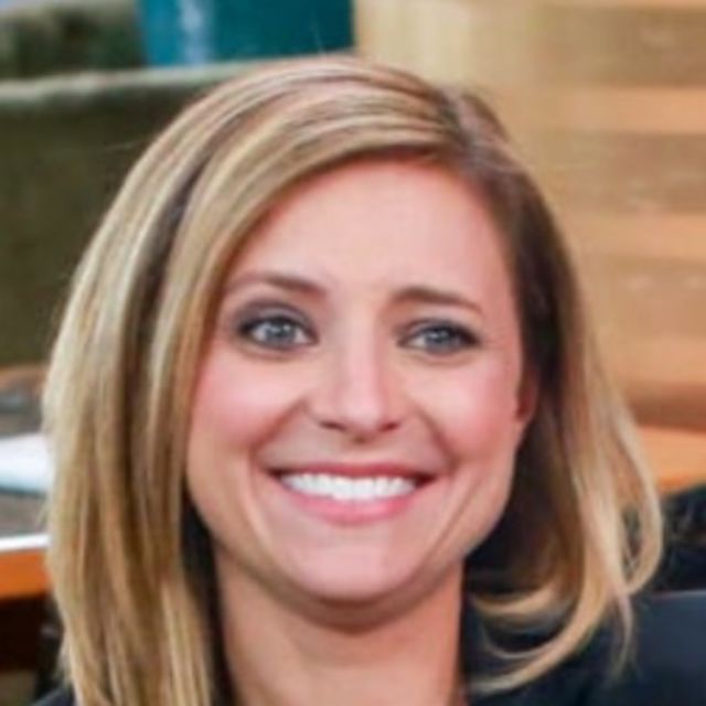Christine Lakin