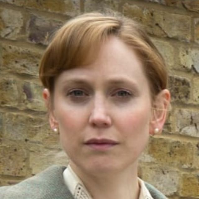 Anna Maxwell Martin