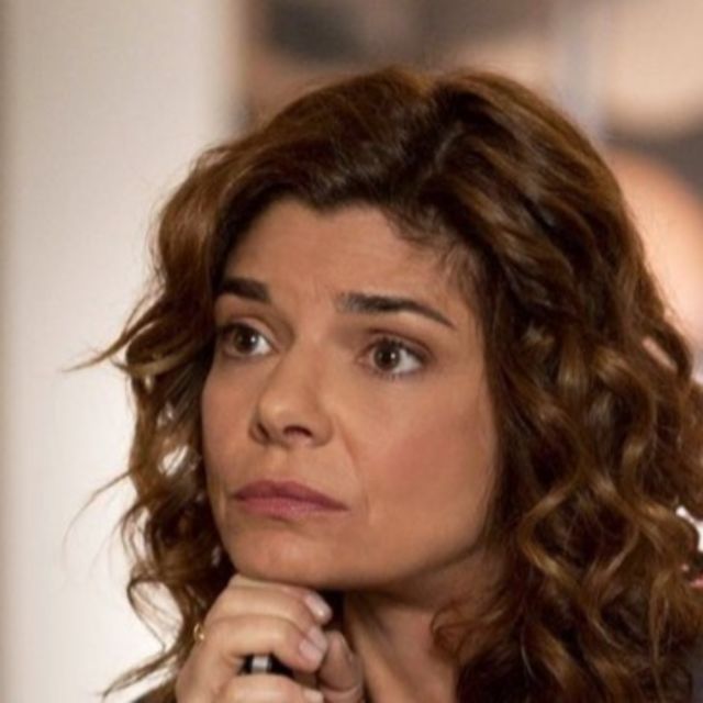 Laura San Giacomo
