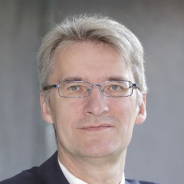 Elmar Theveßen
