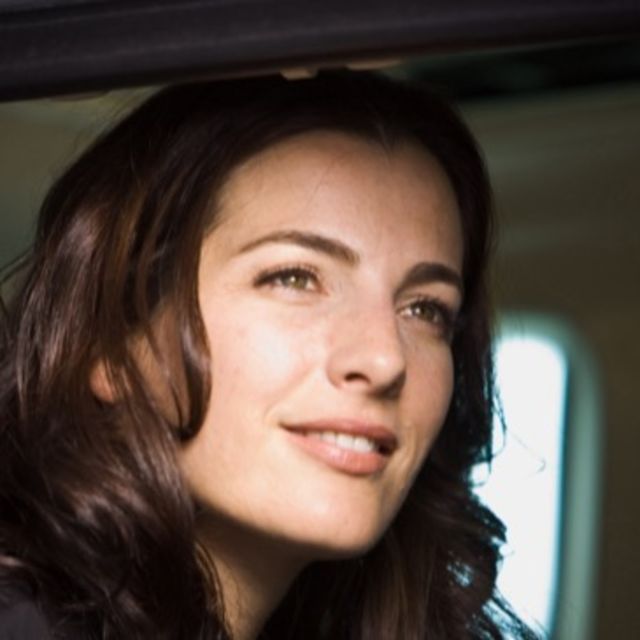 Ayelet Zurer