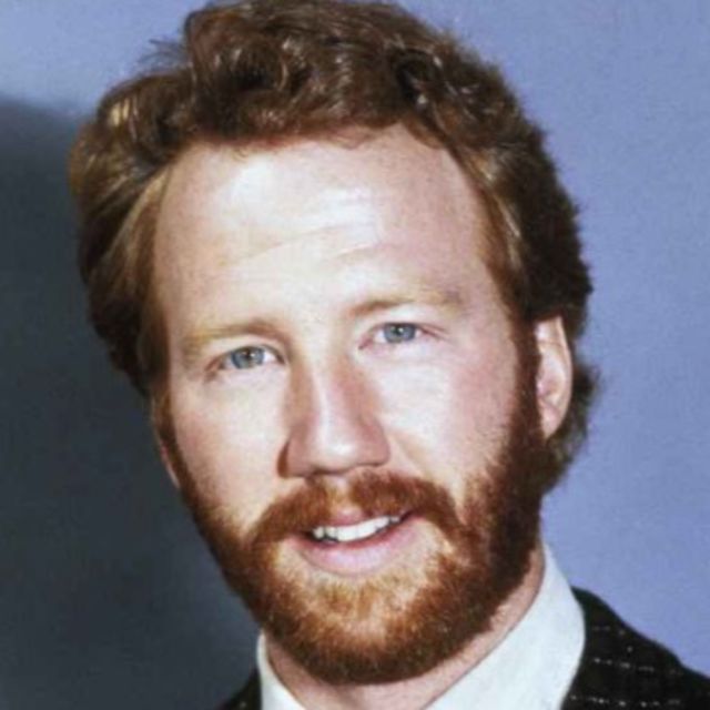 Timothy Busfield