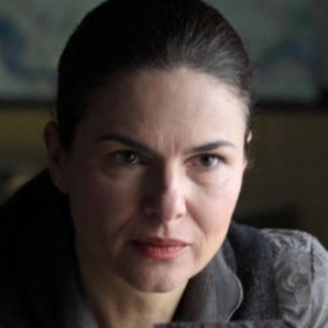 Barbara Auer