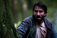 Open Grave – John (Sharlto Copley)