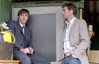 Bianca – Oliver (Patrik Fichte, re.) versucht eine Annäherung zu Eddie (Christoph Mory).