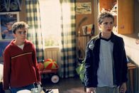 Malcolm mittendrin – L-R: Malcolm (Frankie Muniz) und Reese (Justin Berfield)