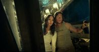 Transformers: The Last Knight – Viviane Wembly (Laura Haddock, l.); Cade Yeager (Mark Wahlberg, r.)