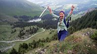 Puls – Puls Ab in die Berge – Aber gesund und sicher Pascale Menzi in den Bergen Copyright: SRF