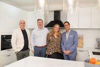 Unser Traumhaus: Umzug oder Umbau? – (v.l.n.r.) Neale Whitaker; Tim; Nat; Andrew WInter