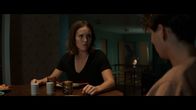 Cryptid – Lisa (Astrid Morberg) ist wieder zurück und macht sich Sorgen um Bruder Niklas (Julius Fleischanderl).