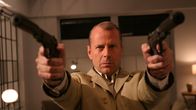 Lucky Number Slevin – Der Profikiller Goodkat (Bruce Willis) verfolgt einen perfiden Plan aus Intrigen und Verrat, um seine finstere Rache zu vollstrecken.