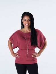 This Is Us - Das ist Leben – (1. Staffel) - Als Ehefrau von Randall wird auch Beth (Susan Kelechi Watson) von seiner Vergangenheit beeinflusst und trotzdem versucht sie, für ihre Kinder das Leben in New York so normal wie möglich zu gestalten ...