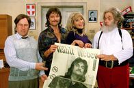 MA 2412 – (v.li.) Roland Düringer (Ing. Breitfuß), Alfred Dorfer (Herr Weber), Monica Weinzettl (Frau Knackal), Karl Ferdinand Kratzl (Herr Claus).