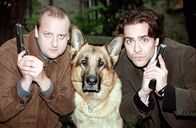 Kommissar Rex – (v.li.) Martin Weinek (Fritz Kunz), Alexander Pschill (Marc Hoffmann).