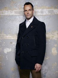 Elementary – Elementary (2016)