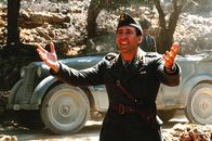 Corellis Mandoline – Der überaus charmante und lebenslustige Corelli (Nicolas Cage) macht der hübschen Pelagia den Hof ...