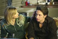 Scrubs - Die Anfänger – Sarah Chalke (Elliot), Zach Braff (J.D.).