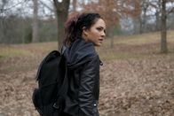 MacGyver – Riley Davis (Tristin Mays)