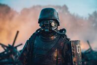 The Sentinels – Louis Peres als Gabriel Ferraud