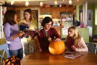 The Middle – v.r.) ist über beide Ohren in April (Greer Grammer, r.) verliebt ...