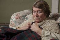 Father Brown – Etel Fernsley (Susan Brown) hat Angst.